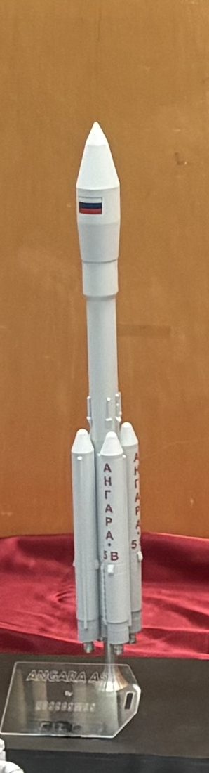 Angara A5V 1:144 scale rocket model
